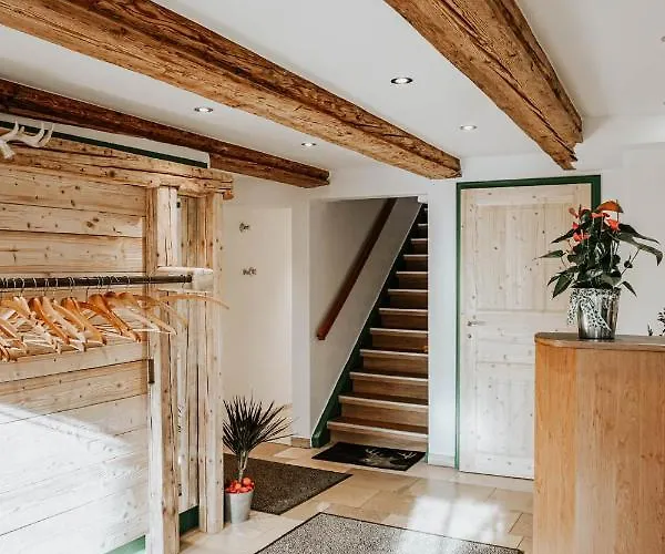 Hirsch Ξενοδοχείο 3*